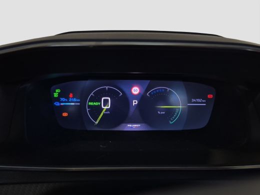 Peugeot e-2008 EV GT 54 kWh Full LED | Adaptive CC | 3 Fase laden | Camera | Full map navigatie | ActivLease financial lease