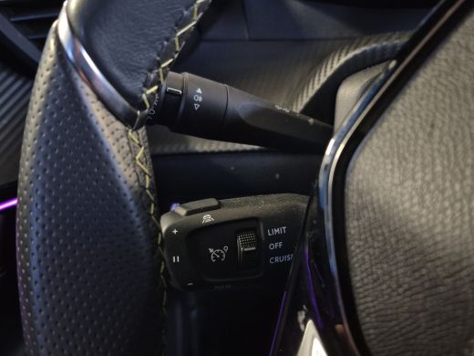 Peugeot e-2008 EV GT 54 kWh Full LED | Adaptive CC | 3 Fase laden | Camera | Full map navigatie | ActivLease financial lease