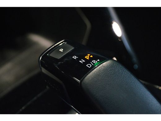 Peugeot e-208 EV Active 50 kWh | Keyless Start | Apple Carplay / Android Auto | Climate Control | | Airco (auto... ActivLease financial lease