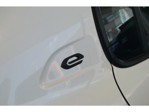 Peugeot e-208 EV Active 50 kWh | Keyless Start | Apple Carplay / Android Auto | Climate Control | | Airco (auto... ActivLease financial lease