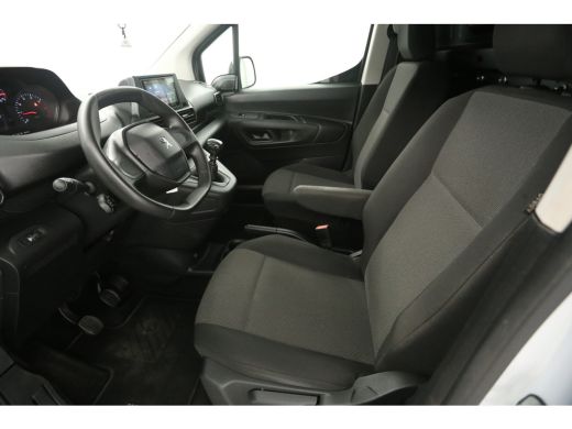 Peugeot Partner 1.5 BlueHDi 102PK | Airco | Cruise | Camera | Carplay | Trekhaak | Parkeersens. ActivLease financial lease