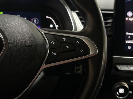 Renault Captur 1.3 TCe 130 Edition One (APPLE CARPLAY, GROOT NAVI, CAMERA, KEYLESS, GETINT GLAS, SPORTSTOELEN, C... ActivLease financial lease