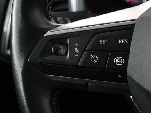 Seat Ateca 1.5 TSI Style Intense | Trekhaak | Leder/Alcantara | Carplay | Camera | Park Assist | Full LED | ... ActivLease financial lease