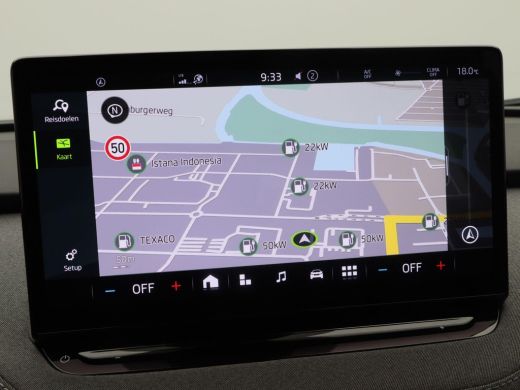 Skoda Enyaq iV 60 170 Pk Automaat | Trekhaak | Cruise Control | Parkeer Sensoren | Climatronic | CarPlay | Navig... ActivLease financial lease