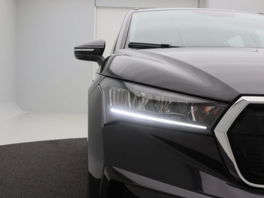 Skoda Enyaq iV 60 170 Pk Automaat | Trekhaak | Cruise Control | Parkeer Sensoren | Climatronic | CarPlay | Navig... ActivLease financial lease
