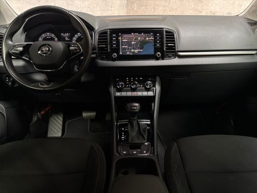 Skoda Karoq 1.5 TSI ACT Sport 150Pk Automaat (APPLE CARPLAY, GROOT NAVI, CLIMATE, KEYLESS, SPORTSTOELEN, CRUI... ActivLease financial lease