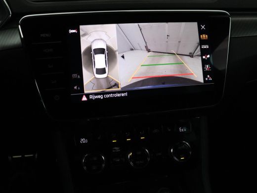 Skoda Superb 1.4 TSI iV Sportline | SOH 96% | 360 Camera | Adaptive cruise | Trekhaak | Achterbankverwarming |... ActivLease financial lease