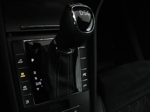 Skoda Superb 1.4 TSI iV Sportline | SOH 96% | 360 Camera | Adaptive cruise | Trekhaak | Achterbankverwarming |... ActivLease financial lease