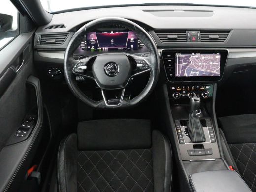 Skoda Superb 1.4 TSI iV Sportline | SOH 96% | 360 Camera | Adaptive cruise | Trekhaak | Achterbankverwarming |... ActivLease financial lease