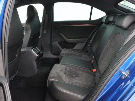 Skoda Superb 1.4 TSI iV Sportline | SOH 96% | 360 Camera | Adaptive cruise | Trekhaak | Achterbankverwarming |... ActivLease financial lease