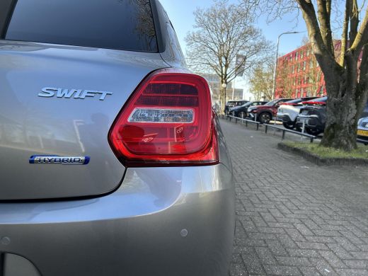 Suzuki Swift 1.2 Select Smart Hybrid ActivLease financial lease