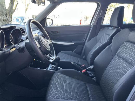 Suzuki Swift 1.2 Select Smart Hybrid ActivLease financial lease