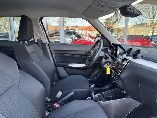 Suzuki Swift 1.2 Select Smart Hybrid ActivLease financial lease