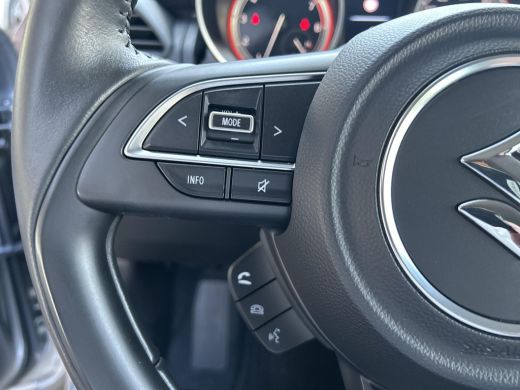 Suzuki Swift 1.2 Select Smart Hybrid ActivLease financial lease