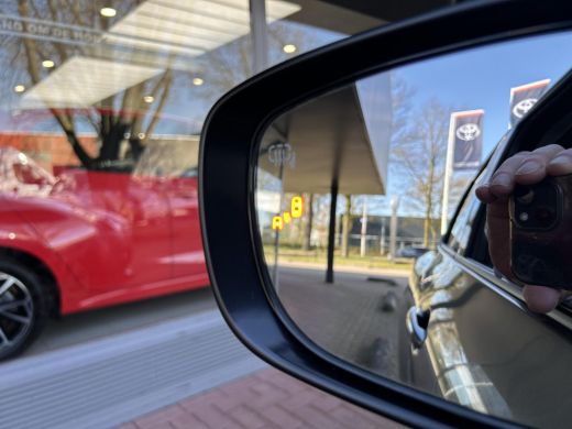 Suzuki Swift 1.2 Select Smart Hybrid ActivLease financial lease