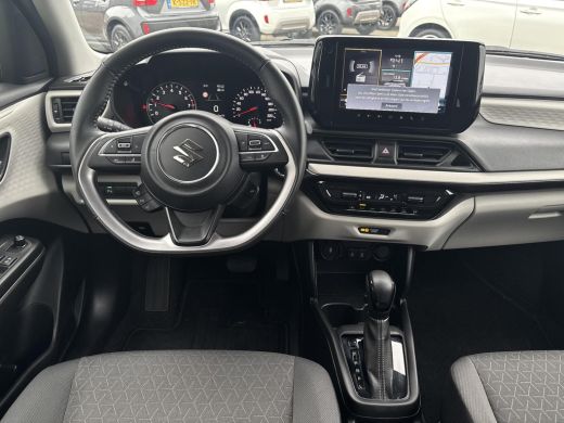 Suzuki Swift 1.2 Select Smart Hybrid Automaat | GEEN AFLEVERKOSTEN | Apple Carplay & Android Auto | Parkeersen... ActivLease financial lease