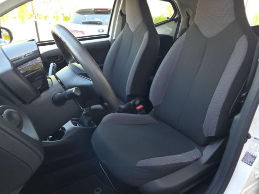 Toyota Aygo 1.0 VVT-i x-fun | Airco | Bluetooth | Rijklaar incl. garantie | ActivLease financial lease