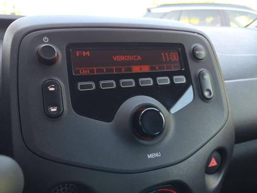 Toyota Aygo 1.0 VVT-i x-fun | Airco | Bluetooth | Rijklaar incl. garantie | ActivLease financial lease