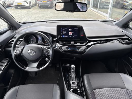 Toyota C-HR 1.8 Hybrid Executive **DODEHOEK DETECTIE/ KEYLESS/ STOELVERWARMING** ActivLease financial lease