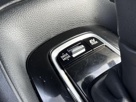 Toyota Corolla Touring Sports 1.8 Hybrid GR-Sport | Navigatie | Apple CarPlay/Android auto | Achteruitrijcamera ActivLease financial lease