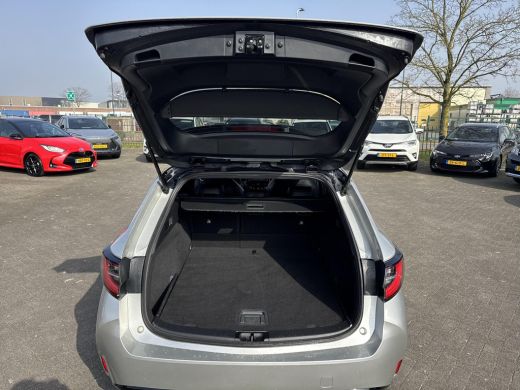 Toyota Corolla Touring Sports 1.8 Hybrid GR-Sport | Navigatie | Apple CarPlay/Android auto | Achteruitrijcamera ActivLease financial lease