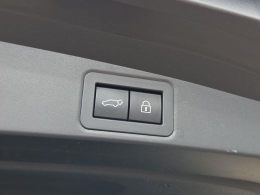 Toyota Corolla Touring Sports 2.0 Hybrid Business GR-Sport ActivLease financial lease