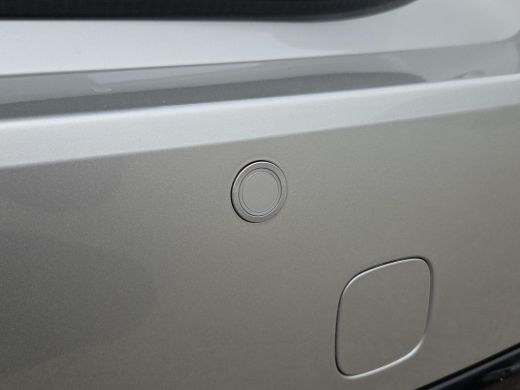 Toyota Corolla Touring Sports Hybrid 140 Dynamic | Apple CarPlay | Elektr klep | Parkeersens. | Rijklaar incl. garantie | ActivLease financial lease