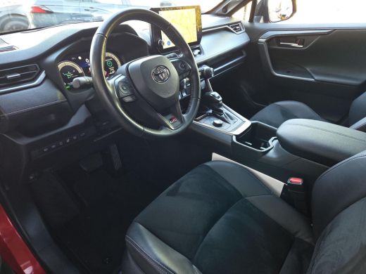 Toyota RAV4 2.5 Plug-in Hybrid AWD 300 GR Sport | Apple CarPlay | Rijklaar incl. garantie | ActivLease financial lease