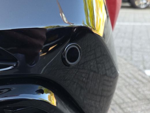 Toyota RAV4 2.5 Plug-in Hybrid AWD 300 GR Sport | Apple CarPlay | Rijklaar incl. garantie | ActivLease financial lease