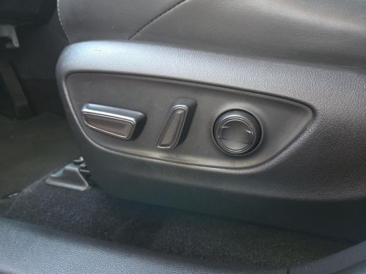 Toyota RAV4 2.5 Plug-in Hybrid AWD 300 GR Sport | Apple CarPlay | Rijklaar incl. garantie | ActivLease financial lease