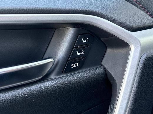 Toyota RAV4 2.5 Plug-in Hybrid AWD Bi-Tone Plus **STOELVENTILATIE/ GEHEUGENSTOEL/ 360 CAMERA** ActivLease financial lease