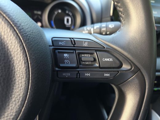 Toyota Yaris 1.5 Hybrid Dynamic | Apple CarPlay | NL Auto | Keyless | Rijklaar incl. garantie | ActivLease financial lease