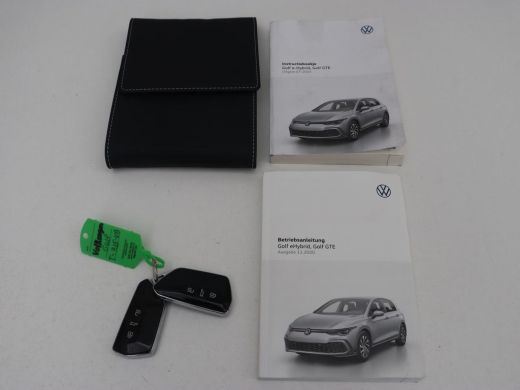 Volkswagen Golf 1.4 eHybrid GTE | SOH 92,6% | Stoelverwarming | Trekhaak | Carplay | Adaptive cruise | 18'' | Spo... ActivLease financial lease