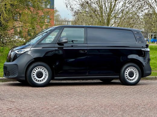 Volkswagen ID. Buzz Cargo Cargo 79kWh 286pk Economy Business | Trekhaak | Allseasonbanden | Achteruitrijcamera ActivLease financial lease