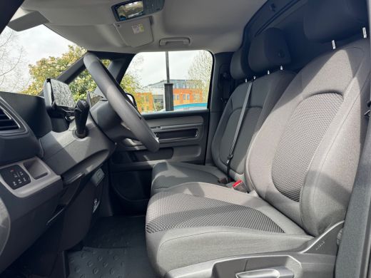 Volkswagen ID. Buzz Cargo Cargo 79kWh 286pk Economy Business | Trekhaak | Allseasonbanden | Achteruitrijcamera ActivLease financial lease