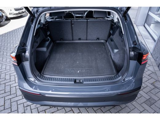 Volkswagen Tayron 1.5 TSI Life 7persoons | Achteruitrijcamera | Dodehoek detectie | Voorstoelen verwarmd ActivLease financial lease