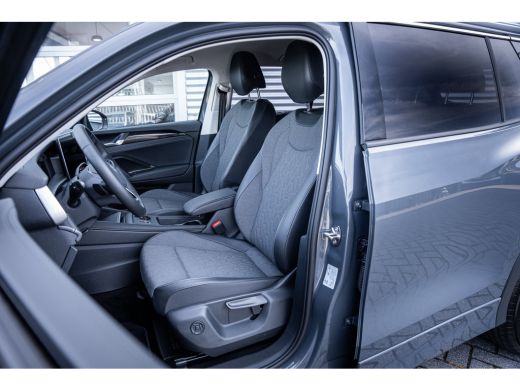 Volkswagen Tayron 1.5 TSI Life 7persoons | Achteruitrijcamera | Dodehoek detectie | Voorstoelen verwarmd ActivLease financial lease