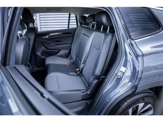 Volkswagen Tayron 1.5 TSI Life 7persoons | Achteruitrijcamera | Dodehoek detectie | Voorstoelen verwarmd ActivLease financial lease