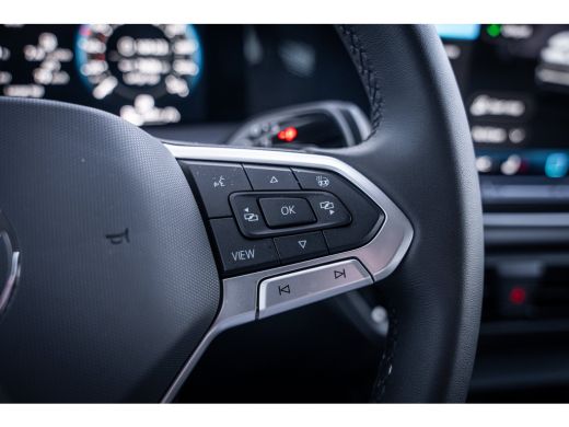 Volkswagen Tayron 1.5 TSI Life 7persoons | Achteruitrijcamera | Dodehoek detectie | Voorstoelen verwarmd ActivLease financial lease