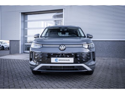 Volkswagen Tayron 1.5 TSI Life 7persoons | Achteruitrijcamera | Dodehoek detectie | Voorstoelen verwarmd ActivLease financial lease