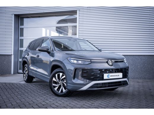 Volkswagen Tayron 1.5 TSI Life 7persoons | Achteruitrijcamera | Dodehoek detectie | Voorstoelen verwarmd ActivLease financial lease