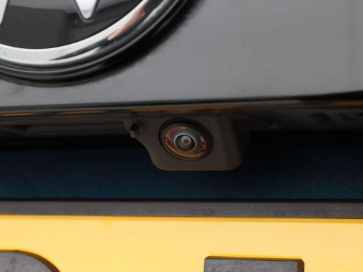 Volkswagen Tiguan 1.5 eHybrid 272 Pk Automaat R-Line | Trekhaak | Head-up | 360&deg; Camera | Stoel/Stuur Verwarming | ... ActivLease financial lease