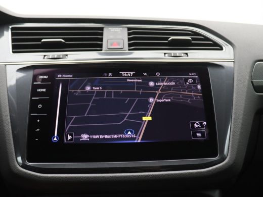 Volkswagen Tiguan Allspace 1.5 TSI Highline Business R 7p. 150PK DSG Trekhaak, 20", Black Style, Head-Up Display, Achteruitr... ActivLease financial lease