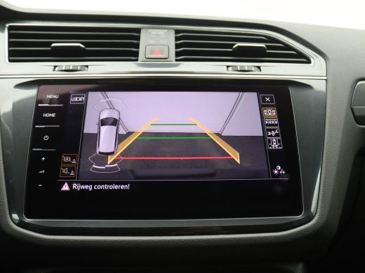 Volkswagen Tiguan Allspace 1.5 TSI Highline Business R 7p. 150PK DSG Trekhaak, 20", Black Style, Head-Up Display, Achteruitr... ActivLease financial lease