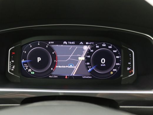 Volkswagen Tiguan Allspace 1.5 TSI Highline Business R 7p. 150PK DSG Trekhaak, 20", Black Style, Head-Up Display, Achteruitr... ActivLease financial lease