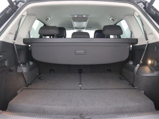 Volkswagen Tiguan Allspace 1.5 TSI Highline Business R 7p. 150PK DSG Trekhaak, 20", Black Style, Head-Up Display, Achteruitr... ActivLease financial lease