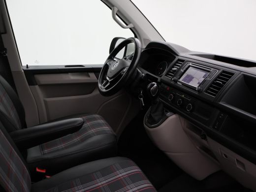 Volkswagen Transporter 2.0 TDI 150 PK DSG AUT. L1H1 HIGHLINE + CARPLAY | ADAPTIVE CRUISE | TREKHAAK | LMV ActivLease financial lease