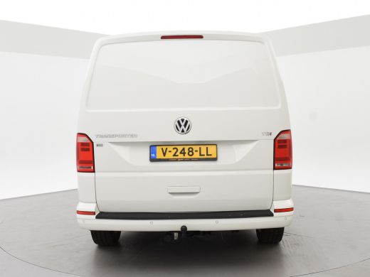 Volkswagen Transporter 2.0 TDI 150 PK DSG AUT. L1H1 HIGHLINE + CARPLAY | ADAPTIVE CRUISE | TREKHAAK | LMV ActivLease financial lease