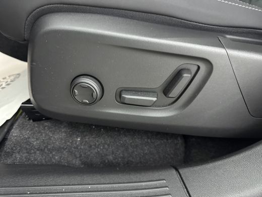 Volvo  EX40 Single Motor Extended Range Ultra 82 kWh | Panoramadak | BLIS | Stoel+Stuurverwarming | Extra get... ActivLease financial lease