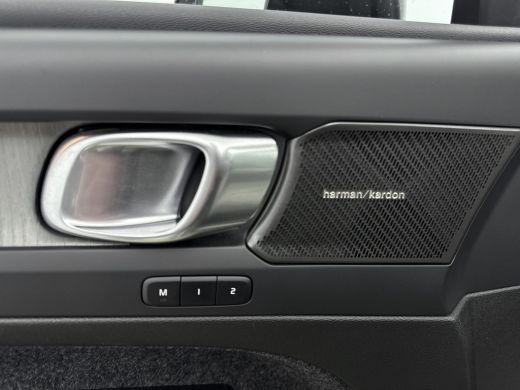 Volvo  EX40 Single Motor Extended Range Ultra 82 kWh | Panoramadak | BLIS | Stoel+Stuurverwarming | Extra Get... ActivLease financial lease